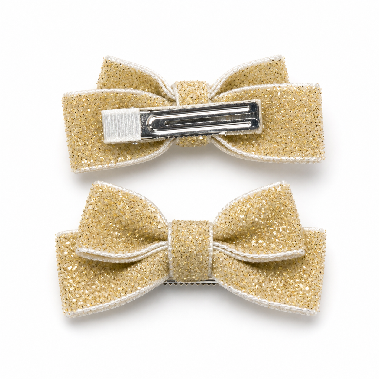 Goldilocks glitter bows